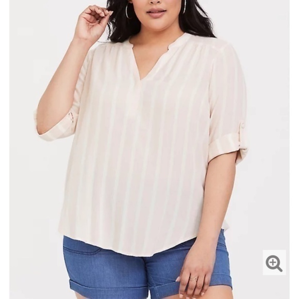 Torrid size 0 pink striped pullover blouse